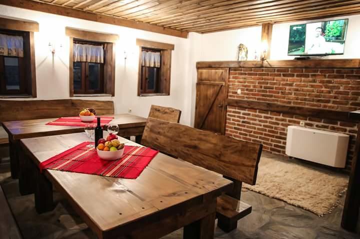 Yancheva Guest House Delchevo Esterno foto