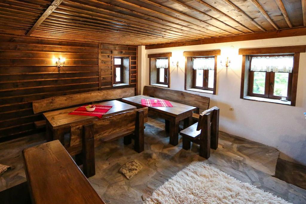 Yancheva Guest House Delchevo Esterno foto