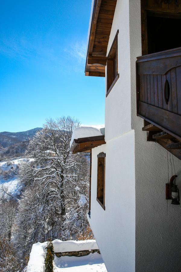 Yancheva Guest House Delchevo Esterno foto