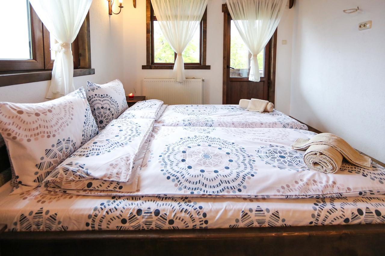 Yancheva Guest House Delchevo Esterno foto